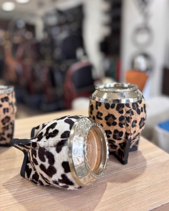 Mate torpedo de alpaca animal print